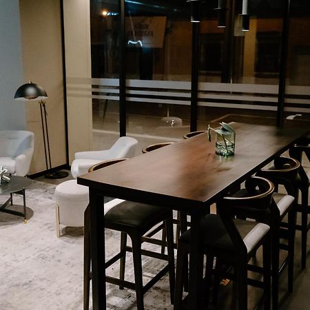 Apartamento Exclusivo Ciudad De Guatemala Zona 10 Guatemala City Exterior foto