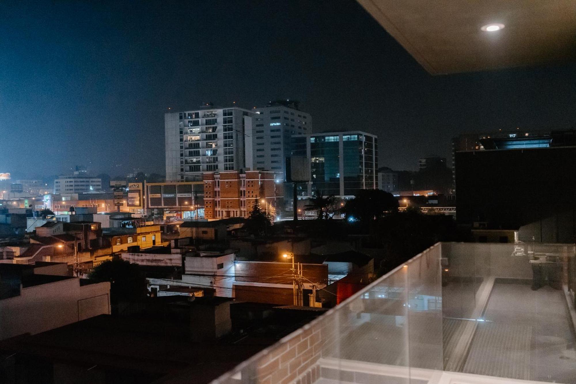 Apartamento Exclusivo Ciudad De Guatemala Zona 10 Guatemala City Exterior foto
